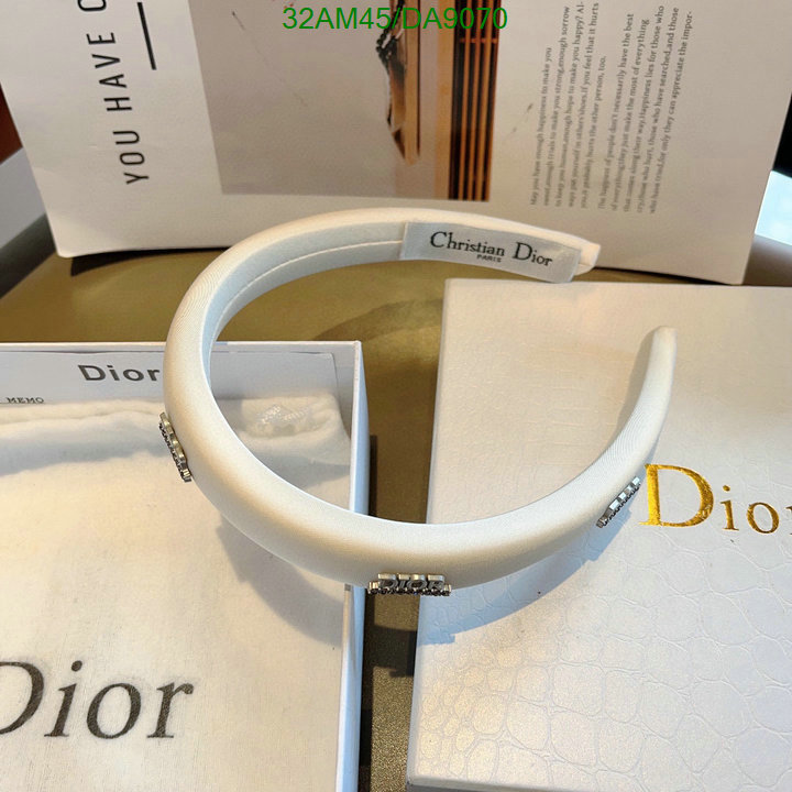 Dior-Headband Code: DA9070 $: 32USD