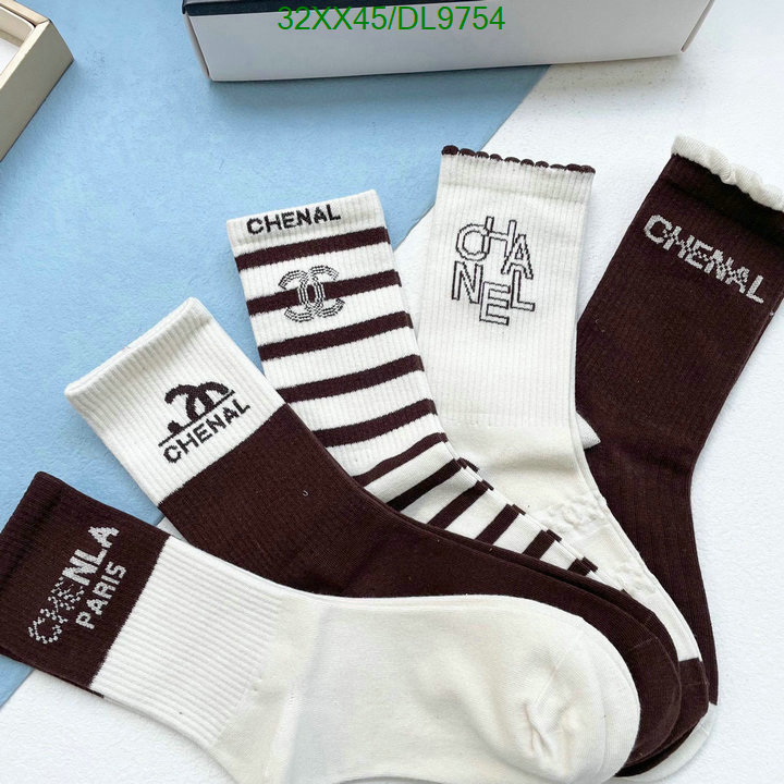 Chanel-Sock Code: DL9754 $: 32USD