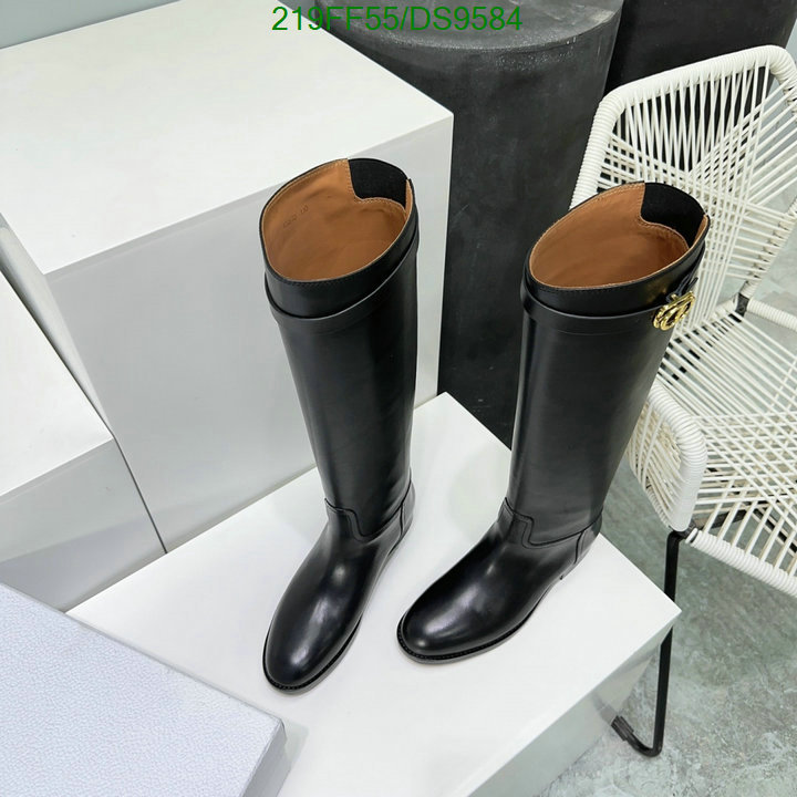 Boots-Women Shoes Code: DS9584 $: 219USD