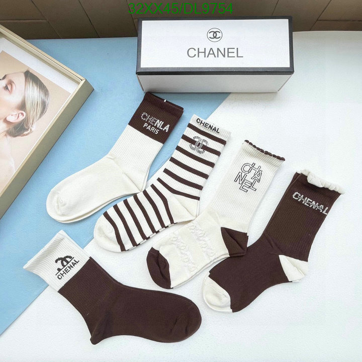 Chanel-Sock Code: DL9754 $: 32USD