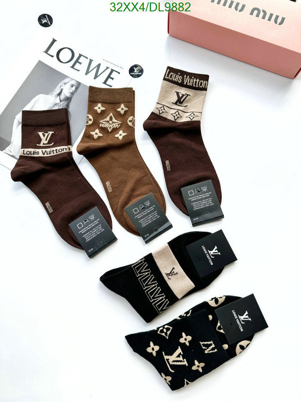 LV-Sock Code: DL9882 $: 32USD