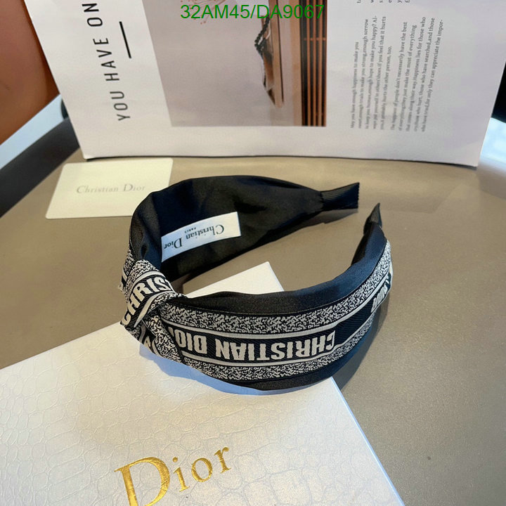 Dior-Headband Code: DA9067 $: 32USD