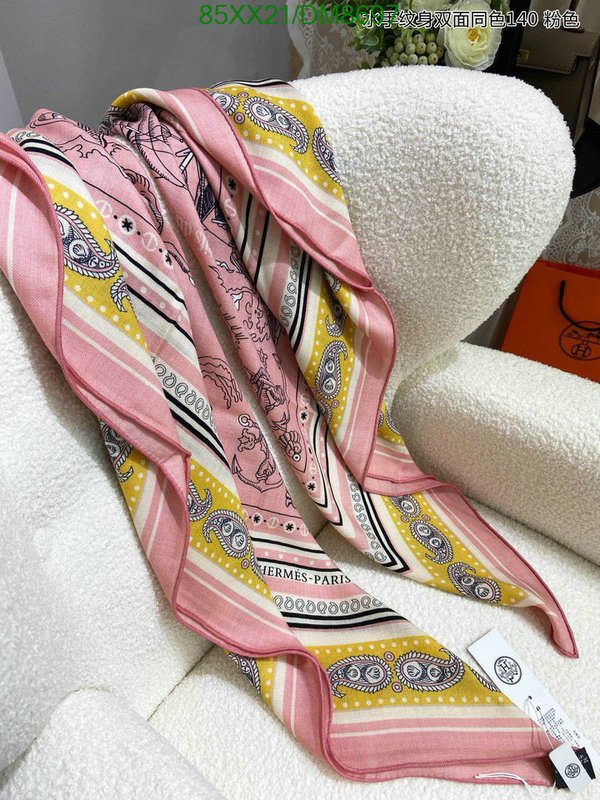 Hermes-Scarf Code: DM8697 $: 85USD