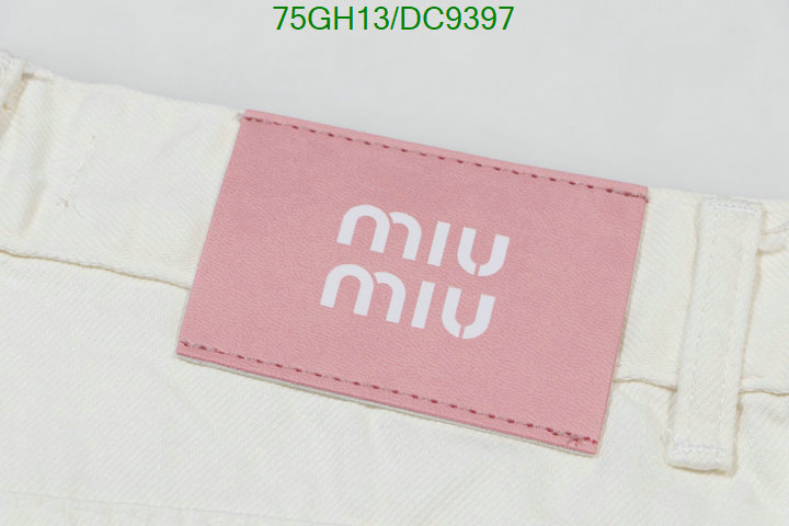 MIUMIU-Clothing Code: DC9397 $: 75USD