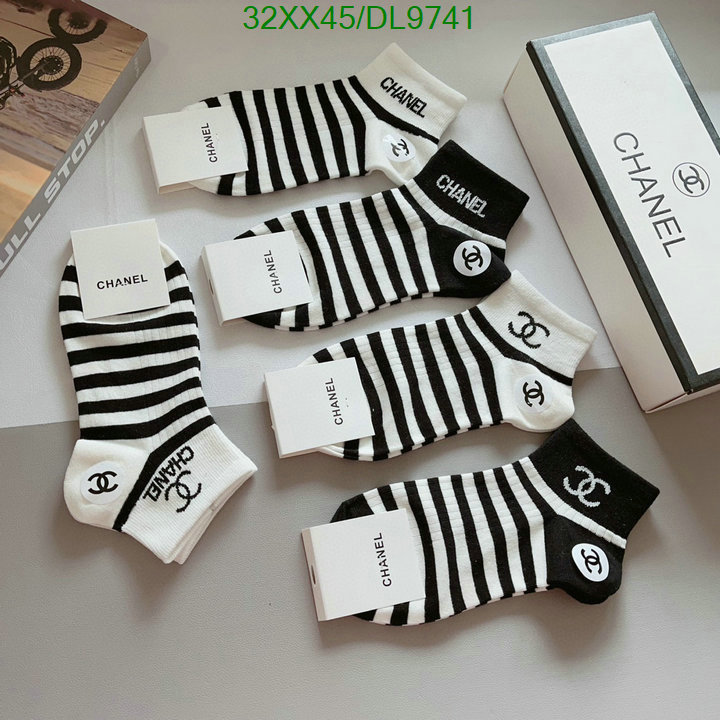 Chanel-Sock Code: DL9741 $: 32USD