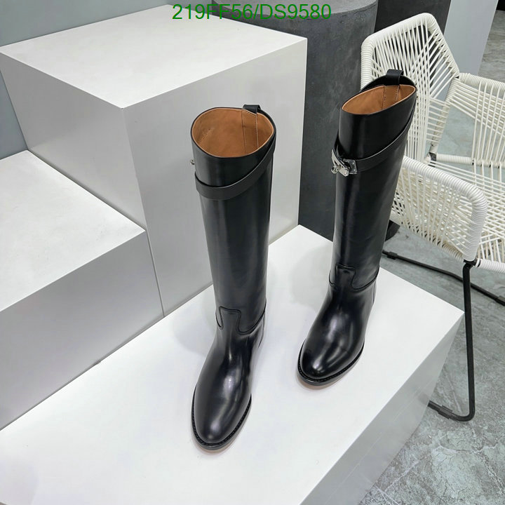 Boots-Women Shoes Code: DS9580 $: 219USD