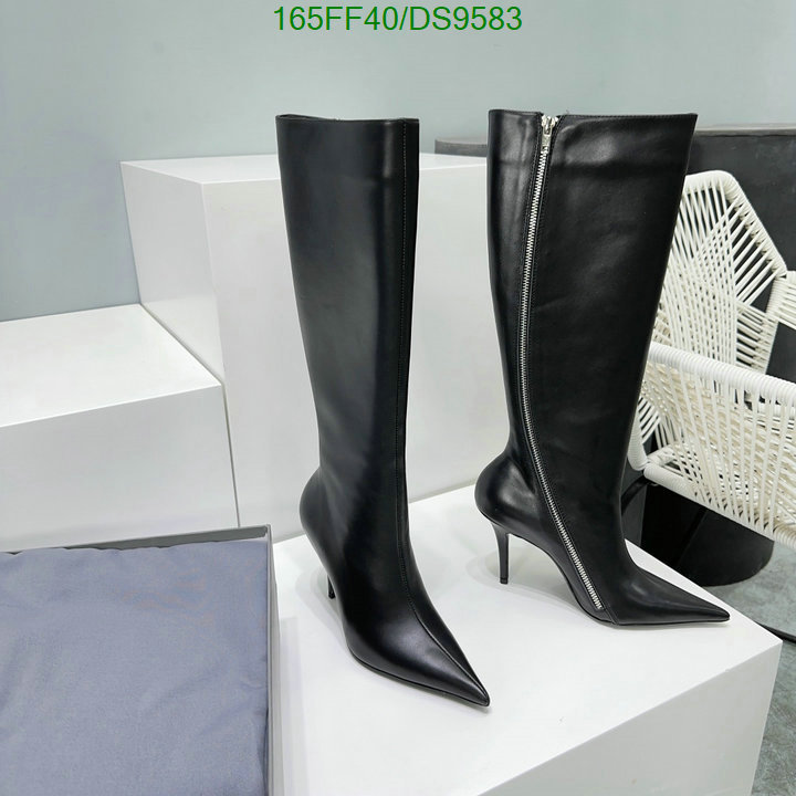 Balenciaga-Women Shoes Code: DS9583 $: 165USD