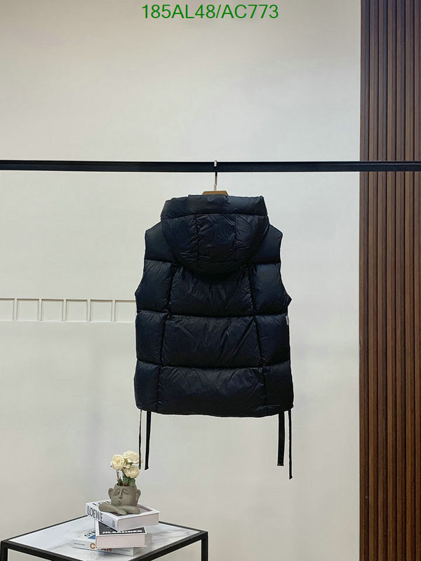 MaxMara-Down jacket Women Code: AC773 $: 185USD