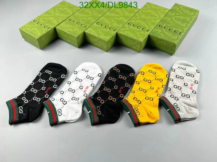 Gucci-Sock Code: DL9843 $: 32USD