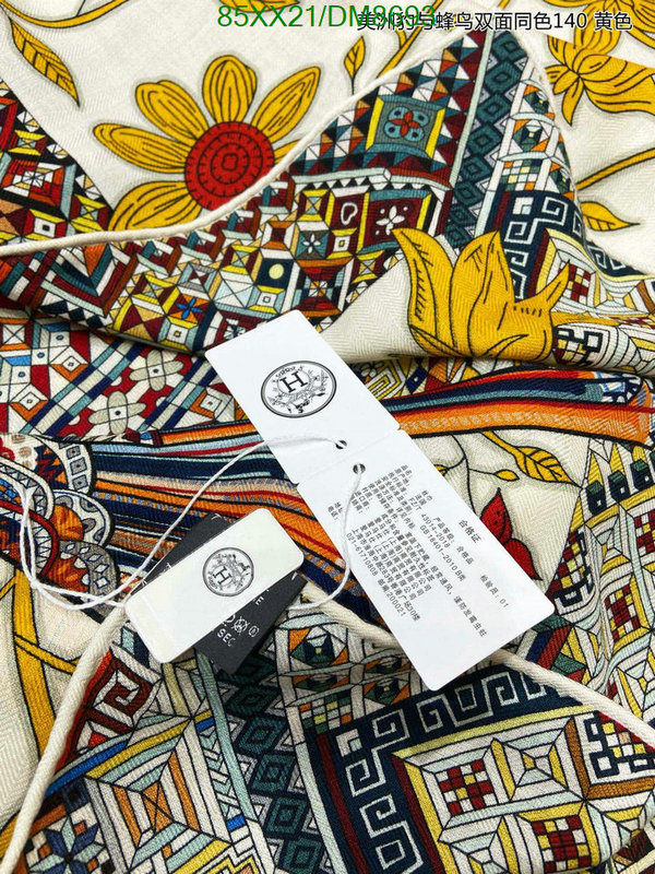 Hermes-Scarf Code: DM8693 $: 85USD