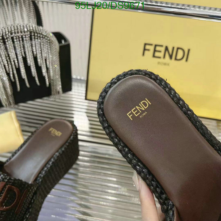 Fendi-Women Shoes Code: DS9671 $: 95USD