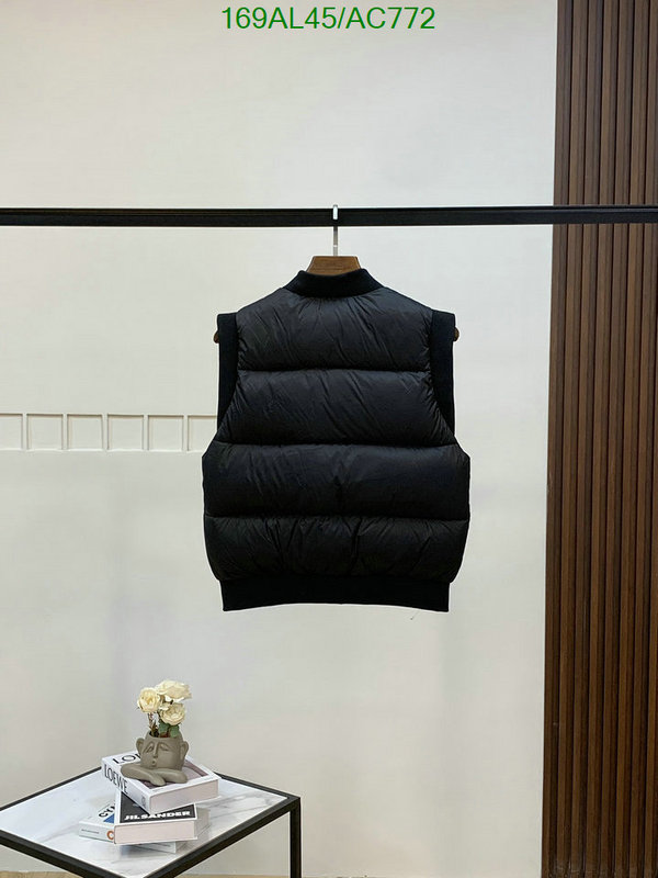 MaxMara-Down jacket Women Code: AC772 $: 169USD