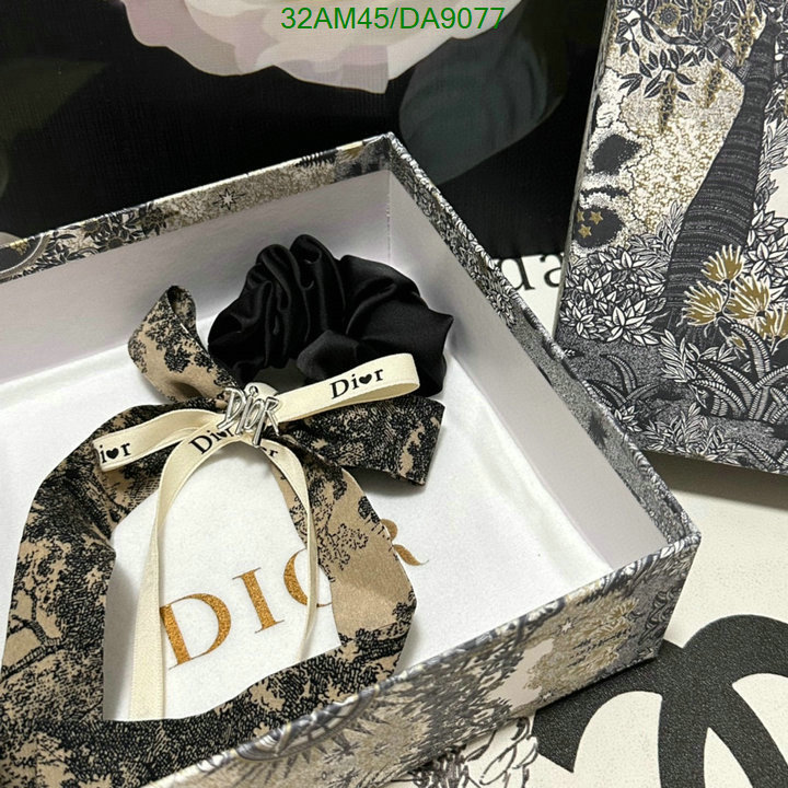 Dior-Headband Code: DA9077 $: 32USD