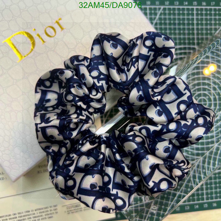 Dior-Headband Code: DA9076 $: 32USD