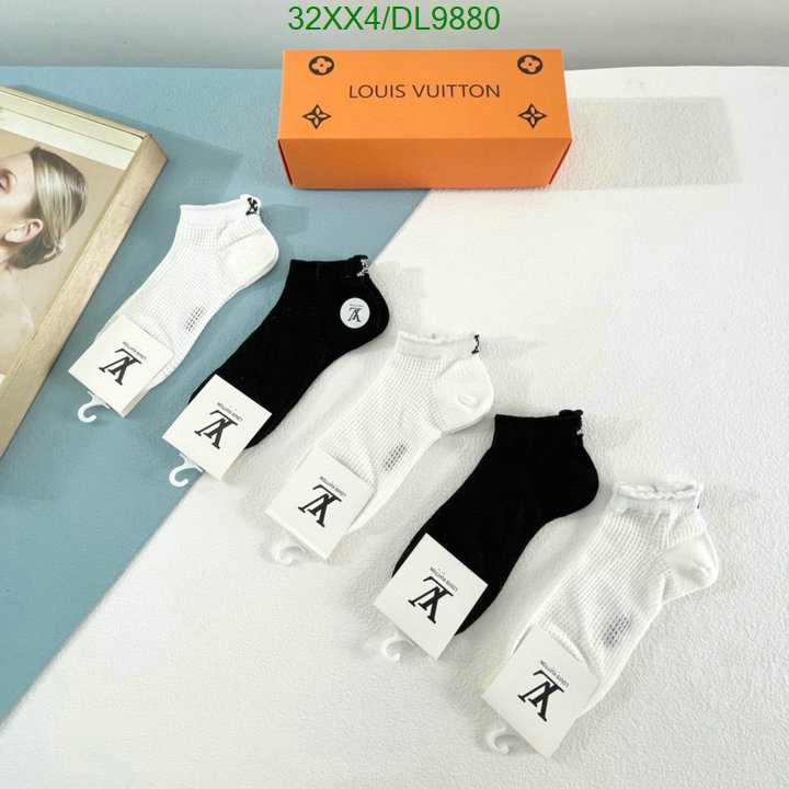 LV-Sock Code: DL9880 $: 32USD