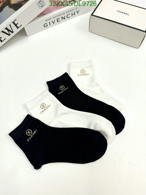 Chanel-Sock Code: DL9726 $: 32USD