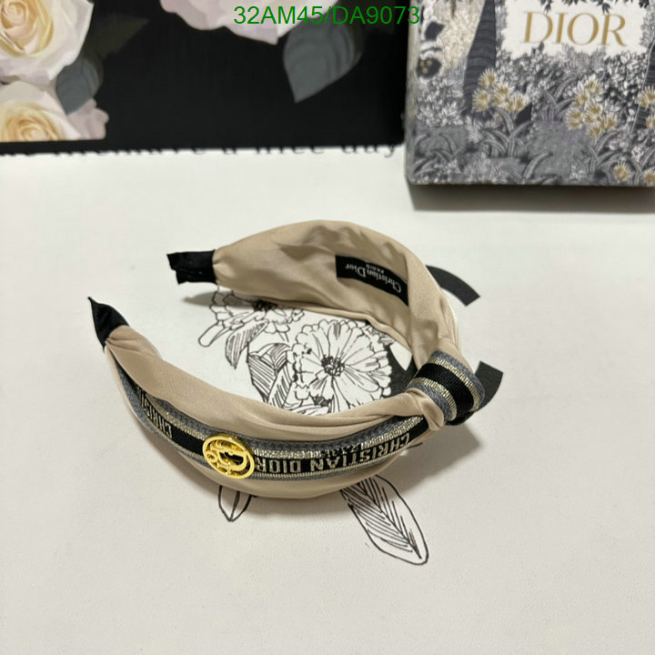 Dior-Headband Code: DA9073 $: 32USD