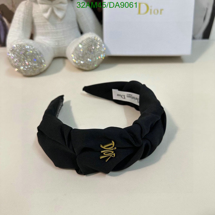 Dior-Headband Code: DA9061 $: 32USD