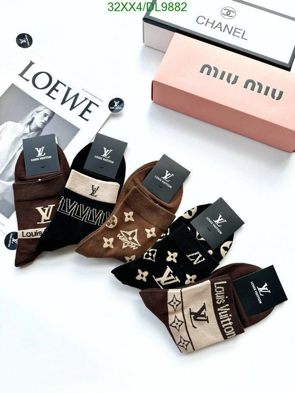 LV-Sock Code: DL9882 $: 32USD