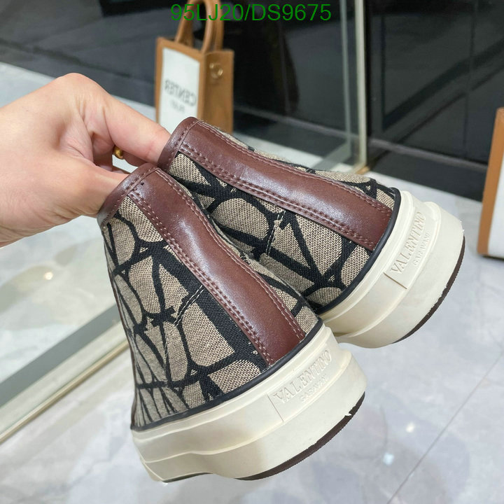 Valentino-Men shoes Code: DS9675 $: 95USD