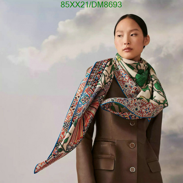 Hermes-Scarf Code: DM8693 $: 85USD