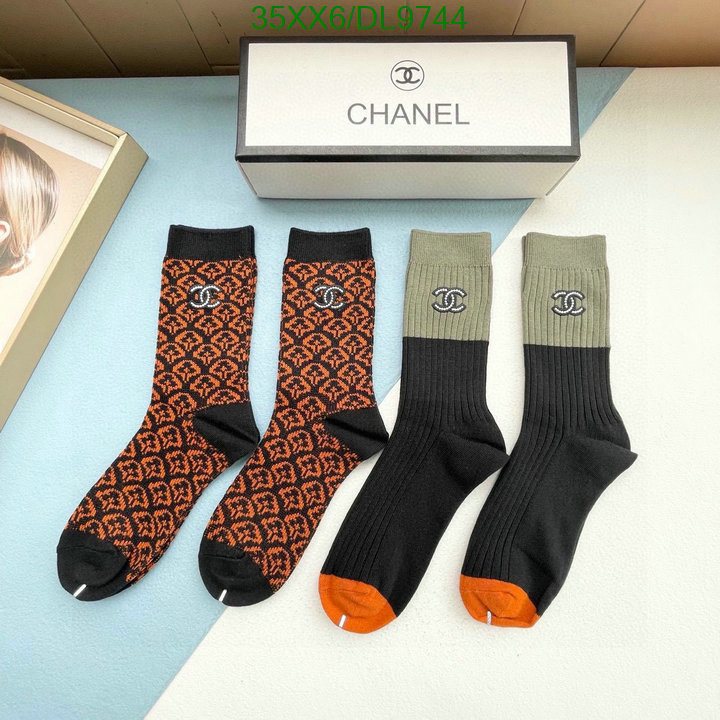 Chanel-Sock Code: DL9744 $: 35USD