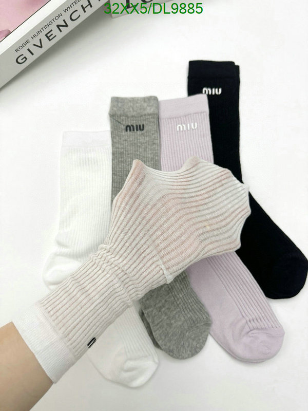 Miu Miu-Sock Code: DL9885 $: 32USD