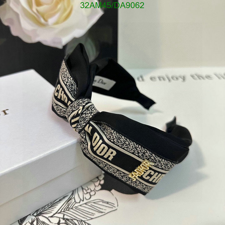 Dior-Headband Code: DA9062 $: 32USD