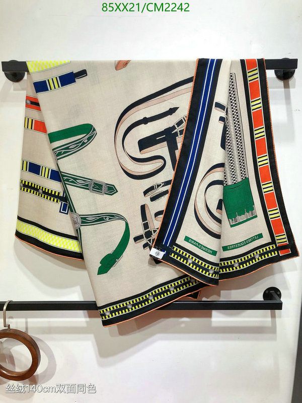 Hermes-Scarf Code: CM2242 $: 85USD