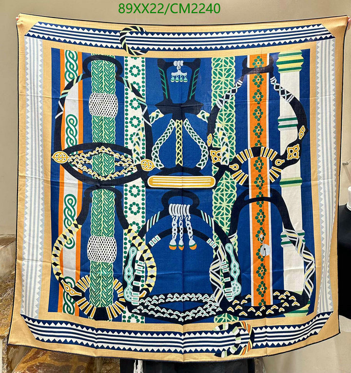 Hermes-Scarf Code: CM2240 $: 89USD