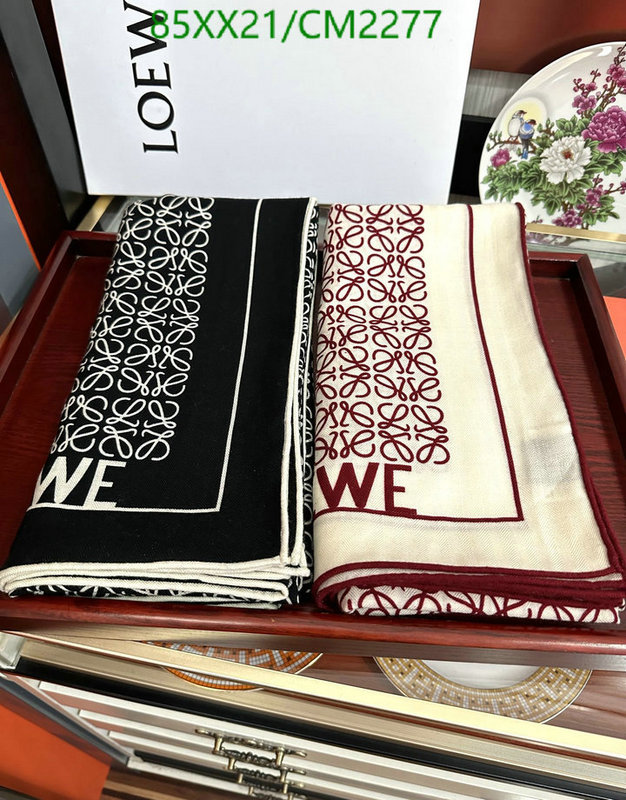 Loewe-Scarf Code: CM2277 $: 85USD