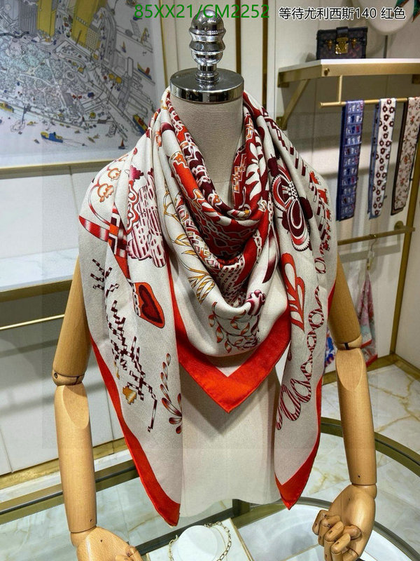 Hermes-Scarf Code: CM2252 $: 85USD