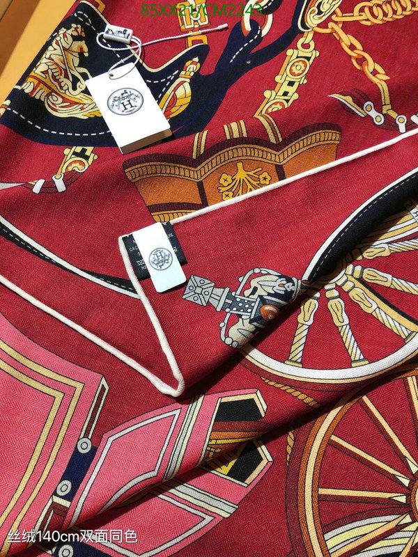 Hermes-Scarf Code: CM2243 $: 85USD