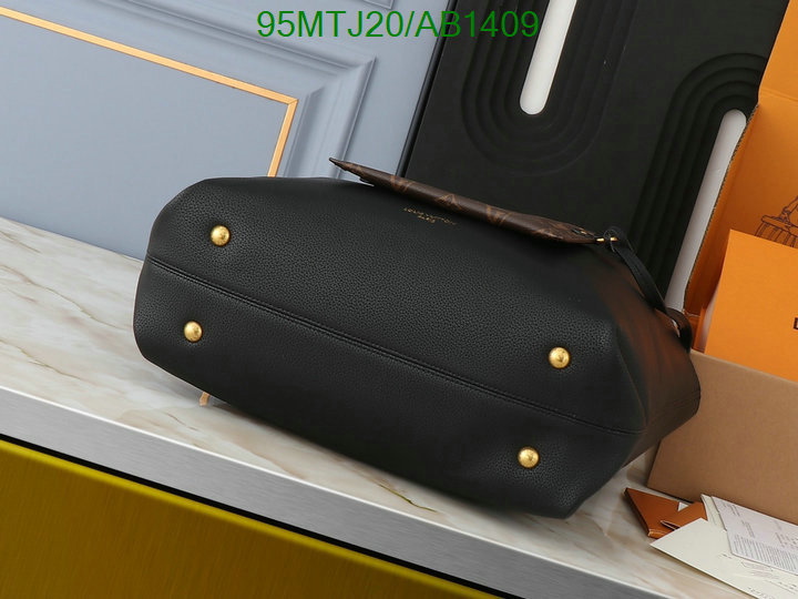 LV-Bag-4A Quality Code: AB1409 $: 95USD