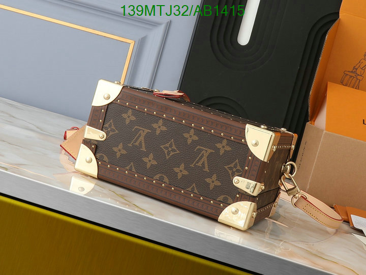 LV-Bag-4A Quality Code: AB1415 $: 139USD