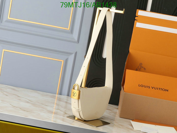 LV-Bag-4A Quality Code: AB1438 $: 79USD