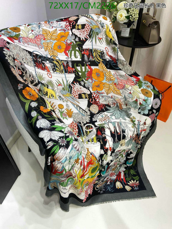 Hermes-Scarf Code: CM2226 $: 72USD