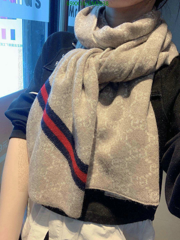 Gucci-Scarf Code: CM2038 $: 69USD