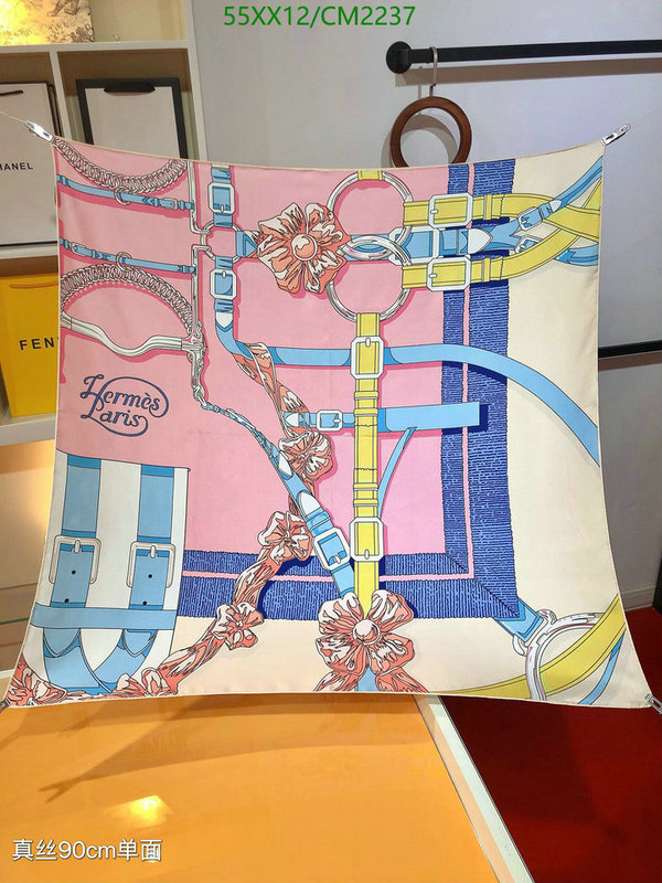 Hermes-Scarf Code: CM2237 $: 55USD