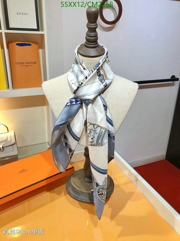 Hermes-Scarf Code: CM2258 $: 55USD