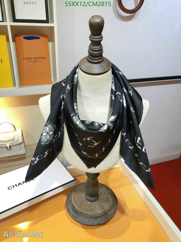 Chanel-Scarf Code: CM2815 $: 55USD