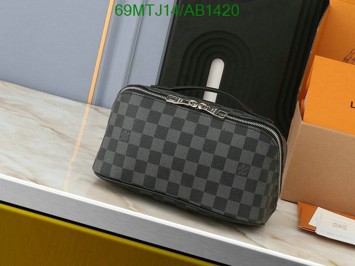 LV-Bag-4A Quality Code: AB1420 $: 69USD