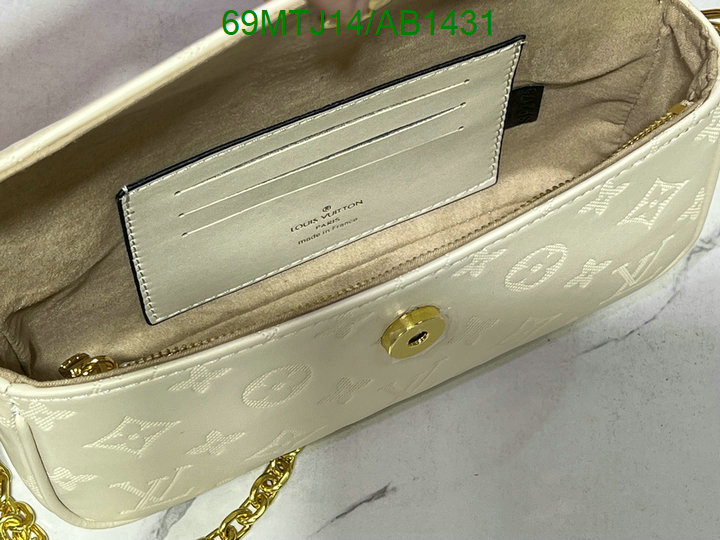 LV-Bag-4A Quality Code: AB1431 $: 69USD