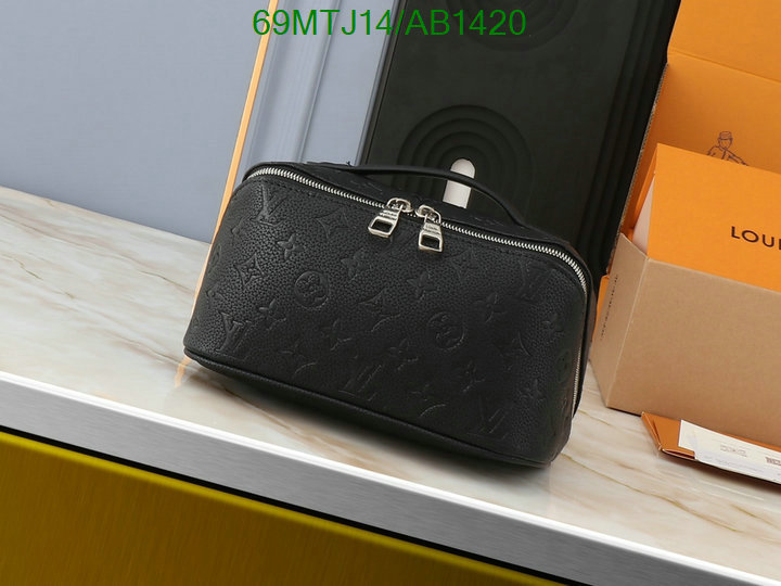 LV-Bag-4A Quality Code: AB1420 $: 69USD