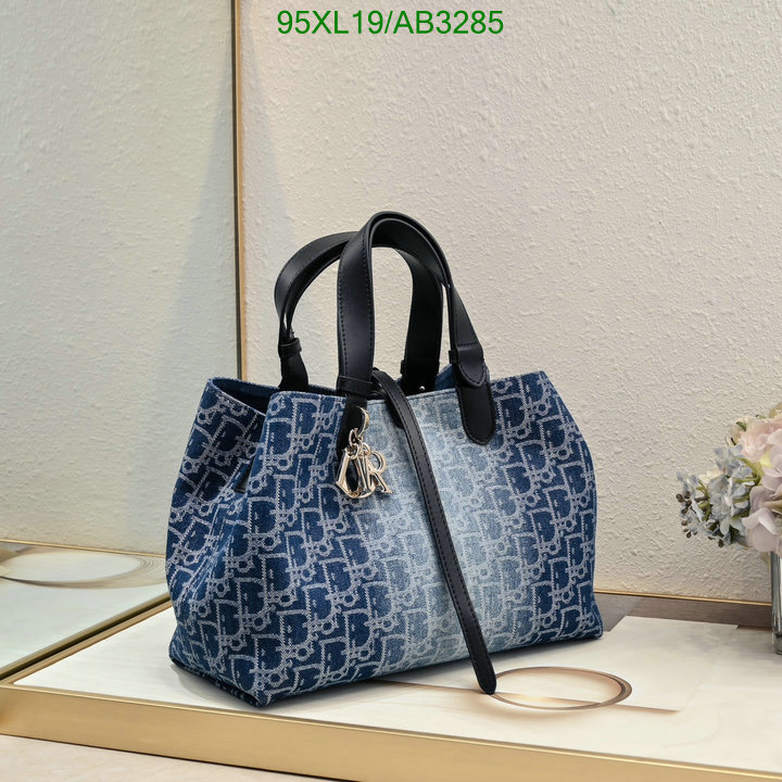 Dior-Bag-4A Quality Code: AB3285 $: 95USD