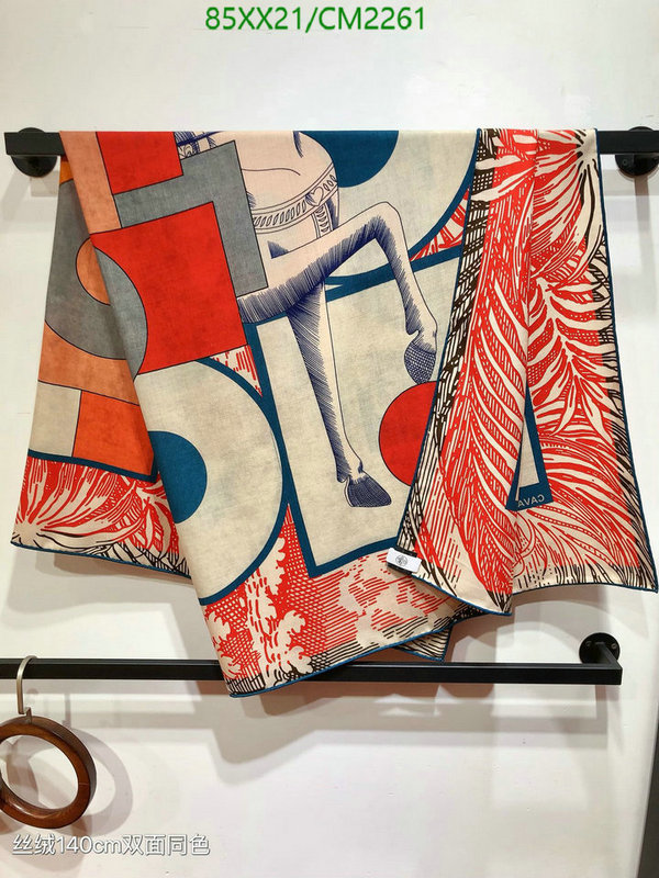 Hermes-Scarf Code: CM2261 $: 85USD