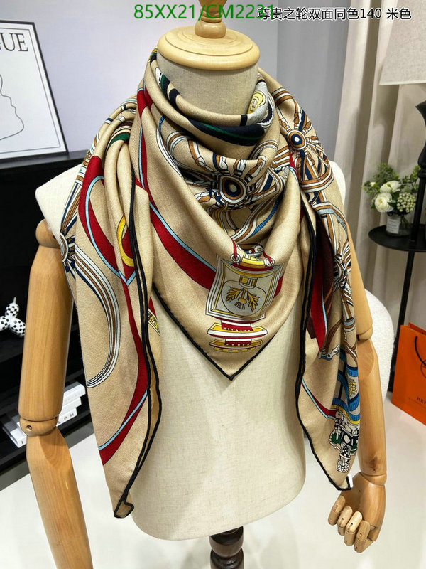 Hermes-Scarf Code: CM2231 $: 85USD