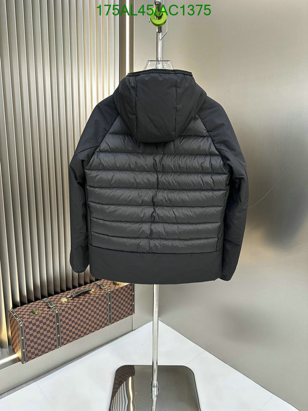 Moncler-Down jacket Women Code: AC1375 $: 175USD