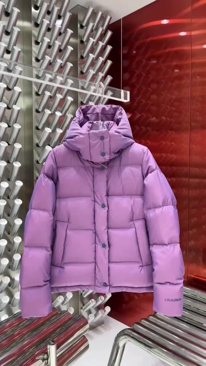 Lululemon-Down jacket Women Code: AC335 $: 195USD