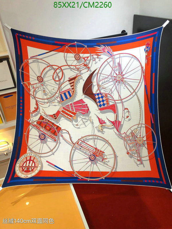 Hermes-Scarf Code: CM2260 $: 85USD